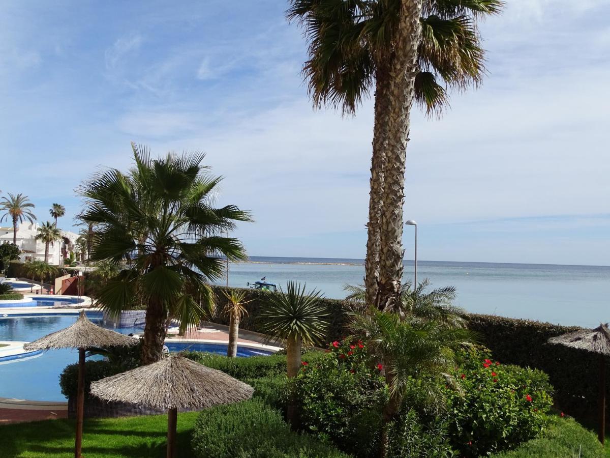 Apartamentos Punta Cormoran La Manga del Mar Menor Luaran gambar